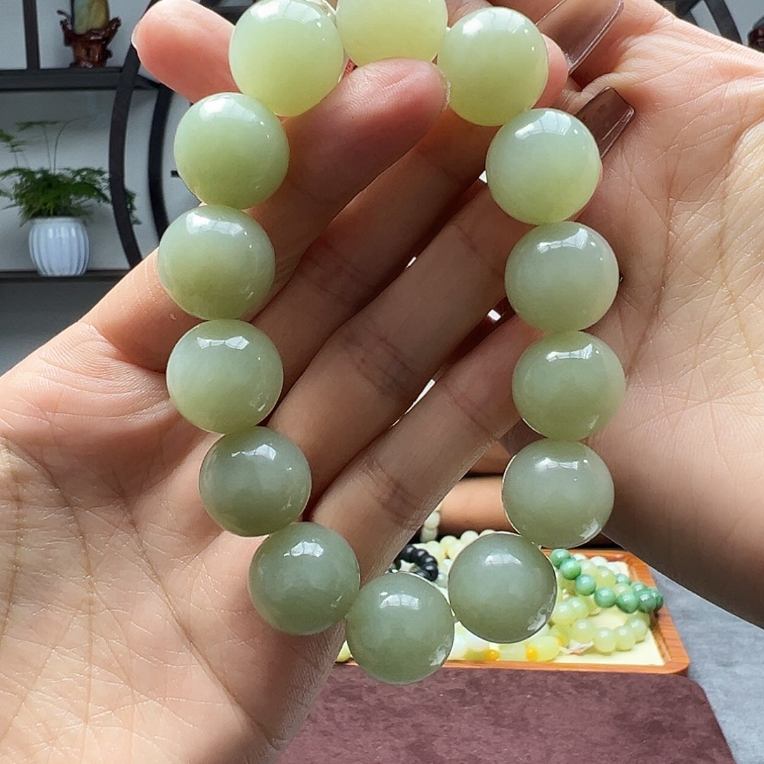 和田玉未镶嵌手链16且末