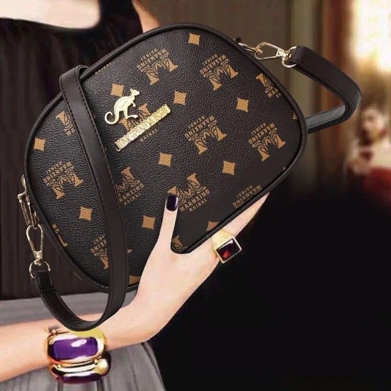 2025新款斜挎包三层女士单肩韩版时尚百搭小包印花软皮手机小圆包