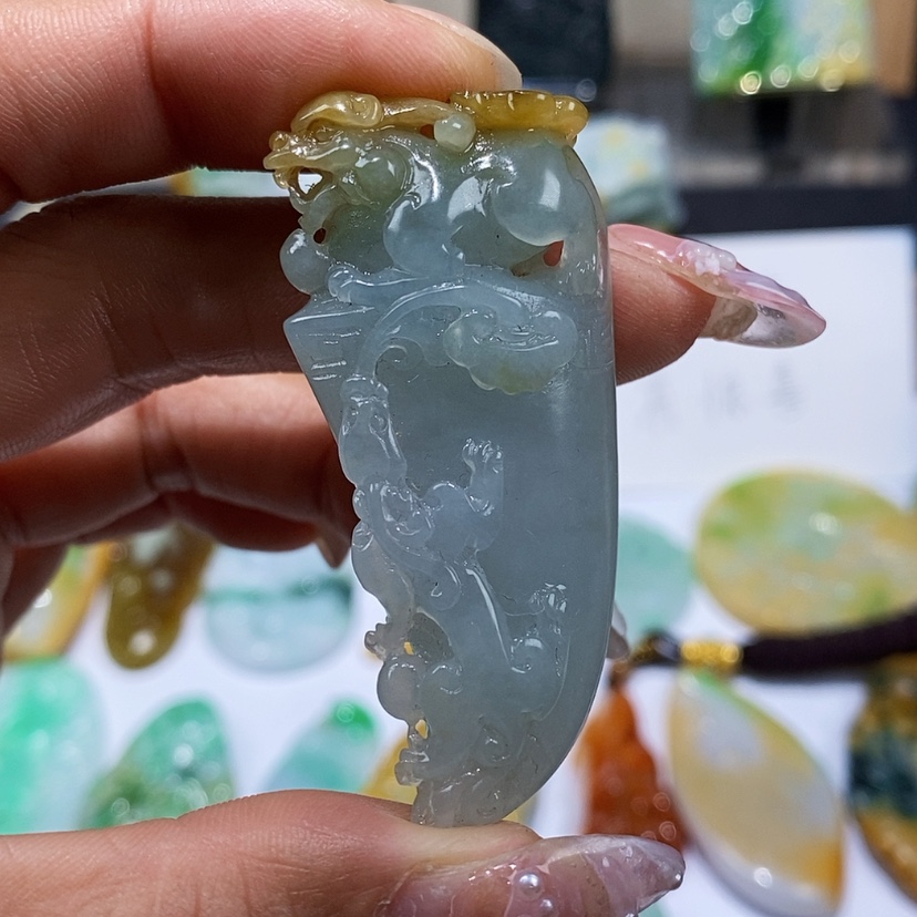 【闪购商品】翡翠颈饰未镶嵌翡翠一物一证