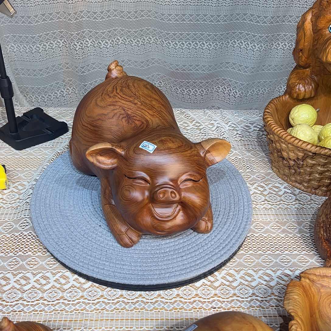 空***空香樟木猪猪摆件福猪