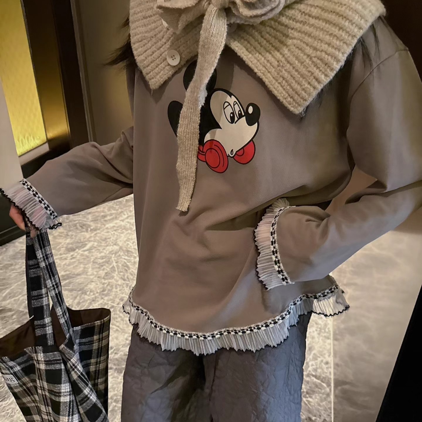 韩系复古米奇印花花边拼接长袖t恤女2025小众设计感慵懒甜酷上衣