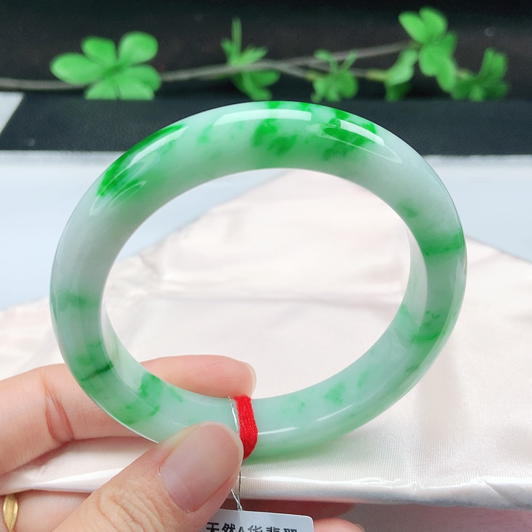 未镶嵌手镯翡翠58圈