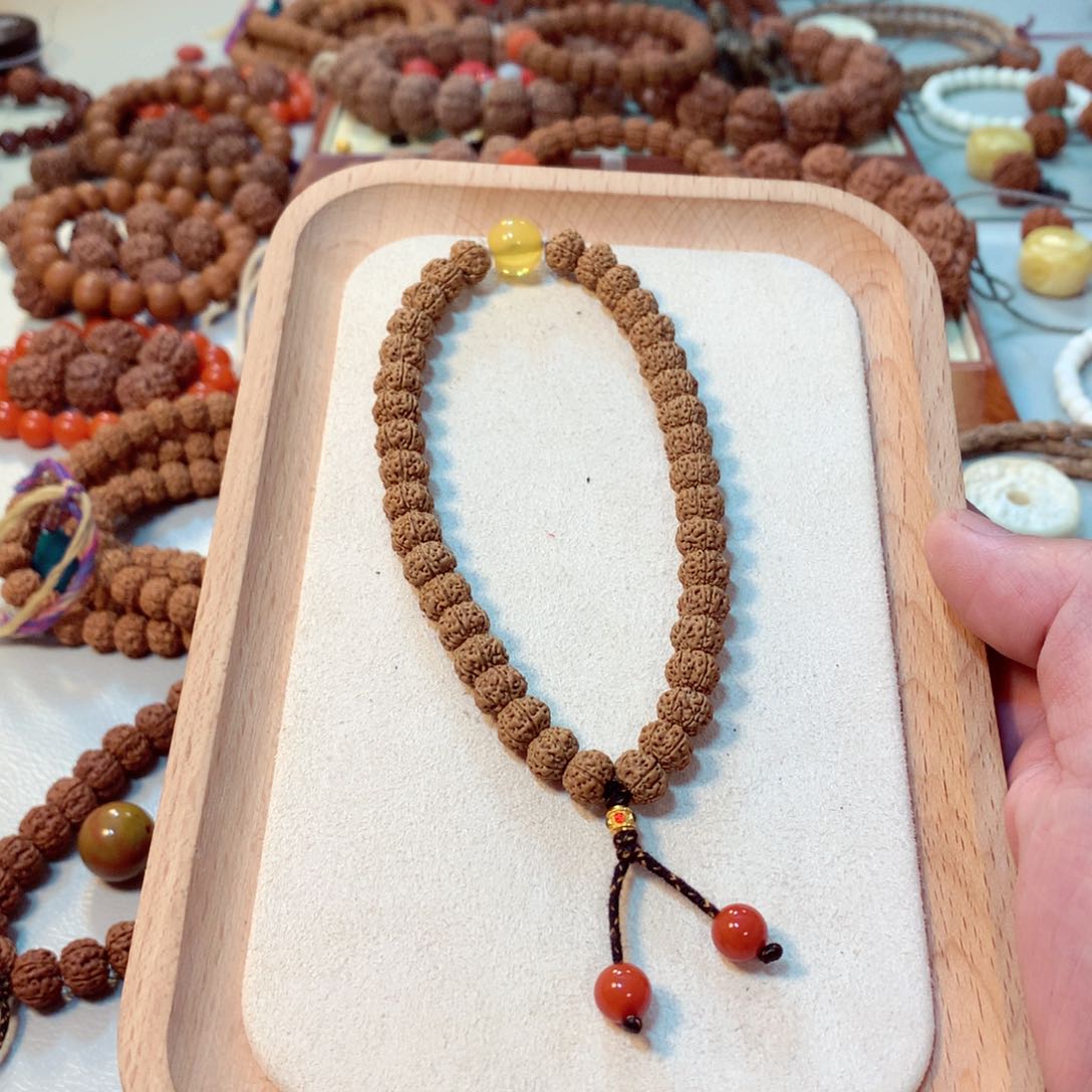 金刚菩提手串六瓣蜂王小金刚手持加配饰9mm