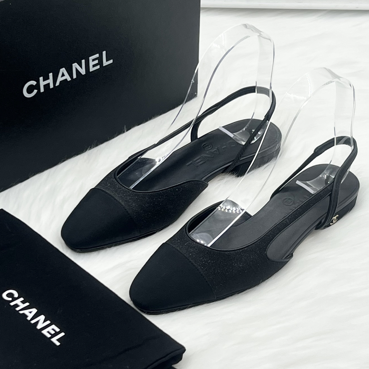 99新 Chanel/香奈儿 鎏光黑色饰扣单鞋 37.5码 公价1w j12113 