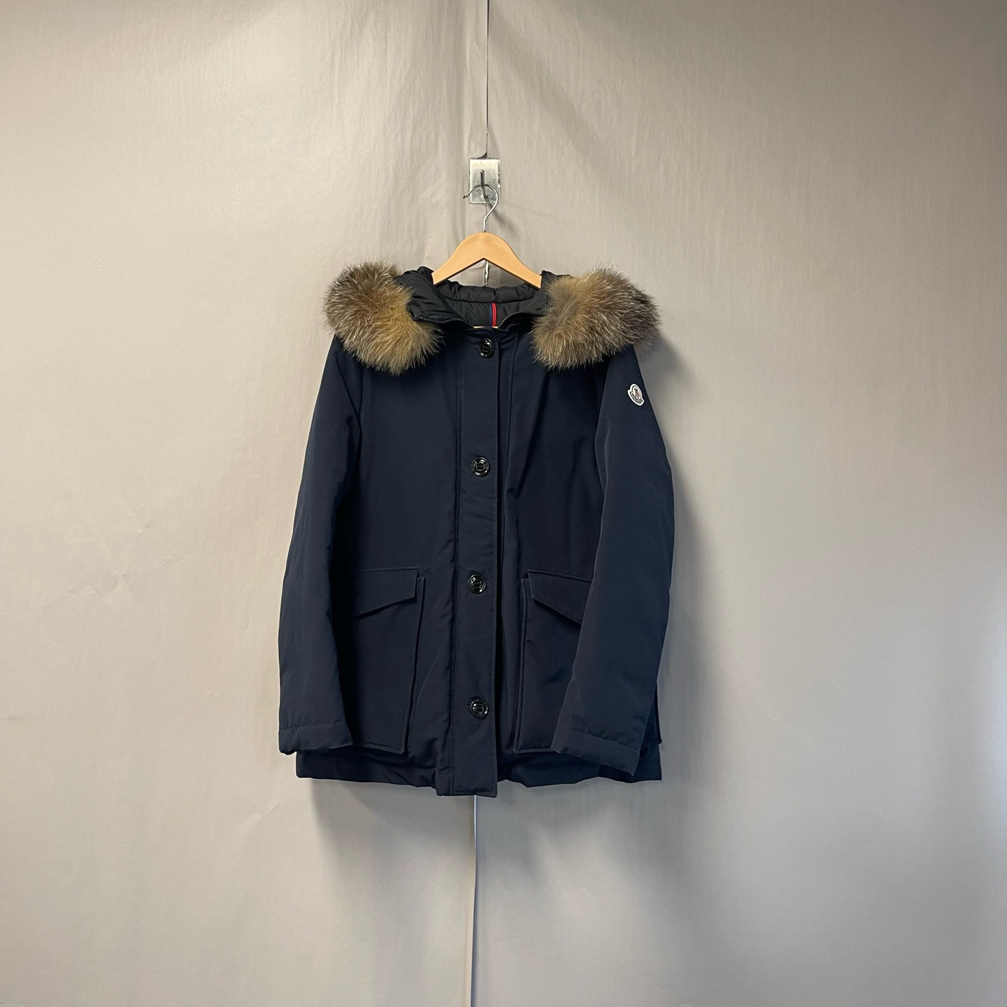 99新 MONCLER  藏蓝色毛领羽绒服外套 2码 #8269