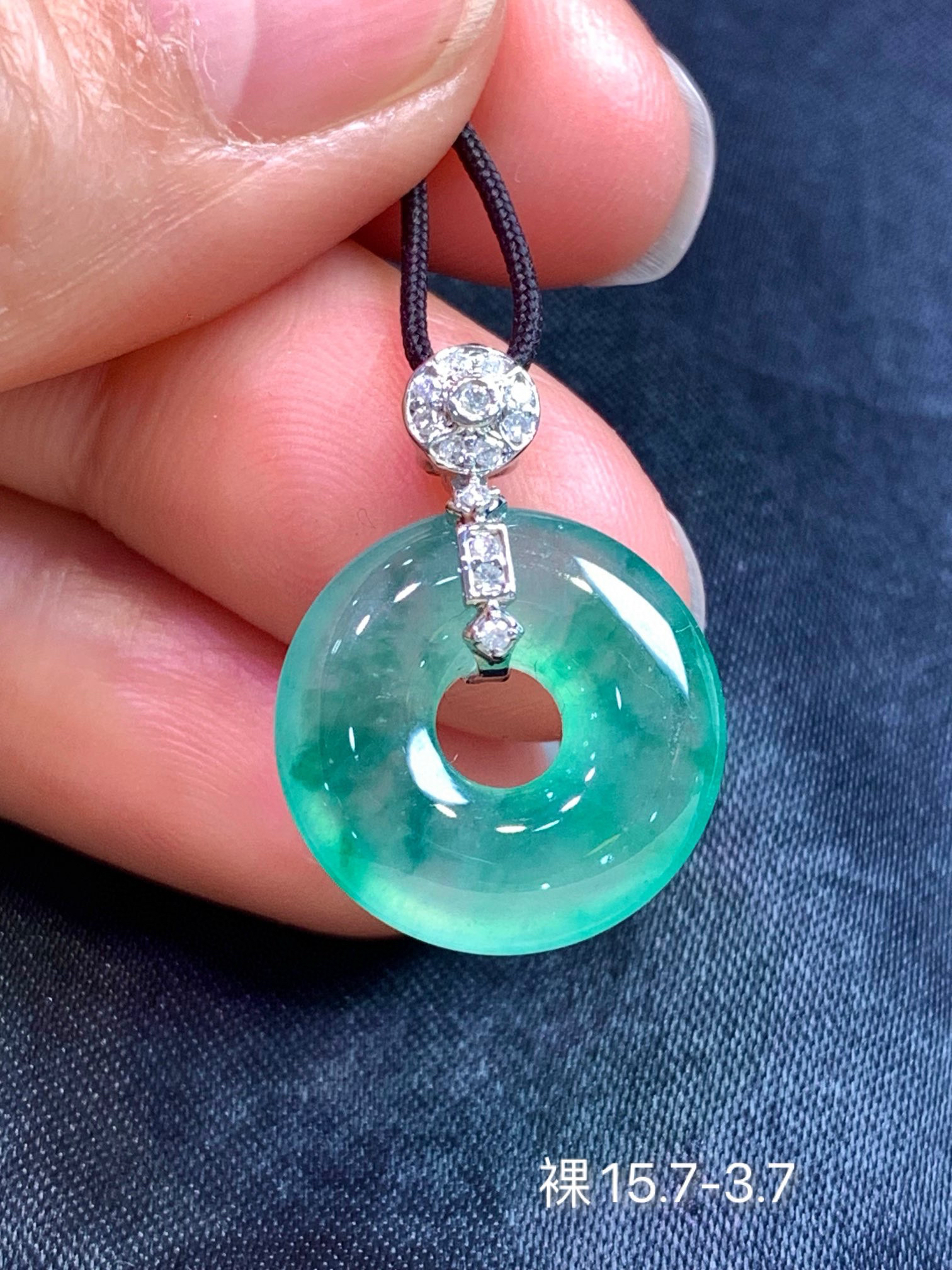 高冰飘花平安扣翡翠吊坠 冰透水润品质一流 花色优美