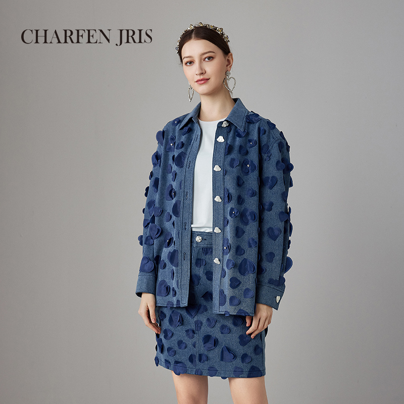 CHARFEN朝峰春季爱心绣花蓝色牛仔衬衣外套FJF1A650-6090A