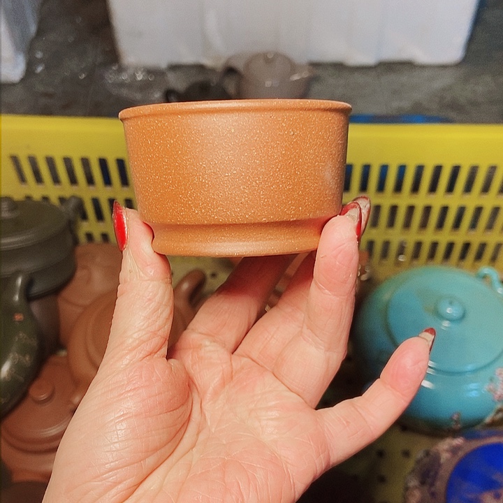 紫砂茶杯宜兴紫砂手工制作