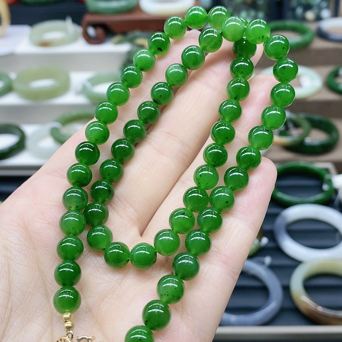 【闪购商品】和田玉（碧玉）未镶嵌颈饰完**琴