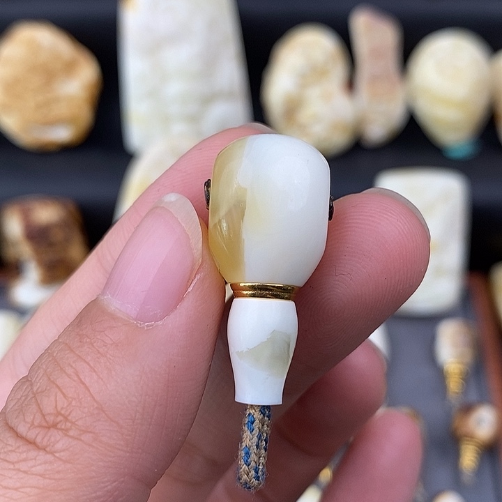 琥珀未镶嵌裸石13金腰带c495