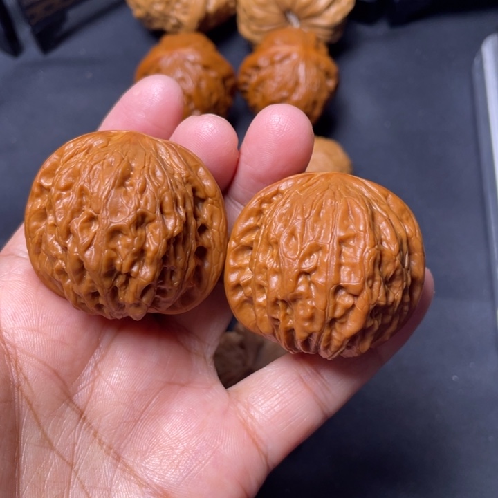 文玩核桃把件40铁锤