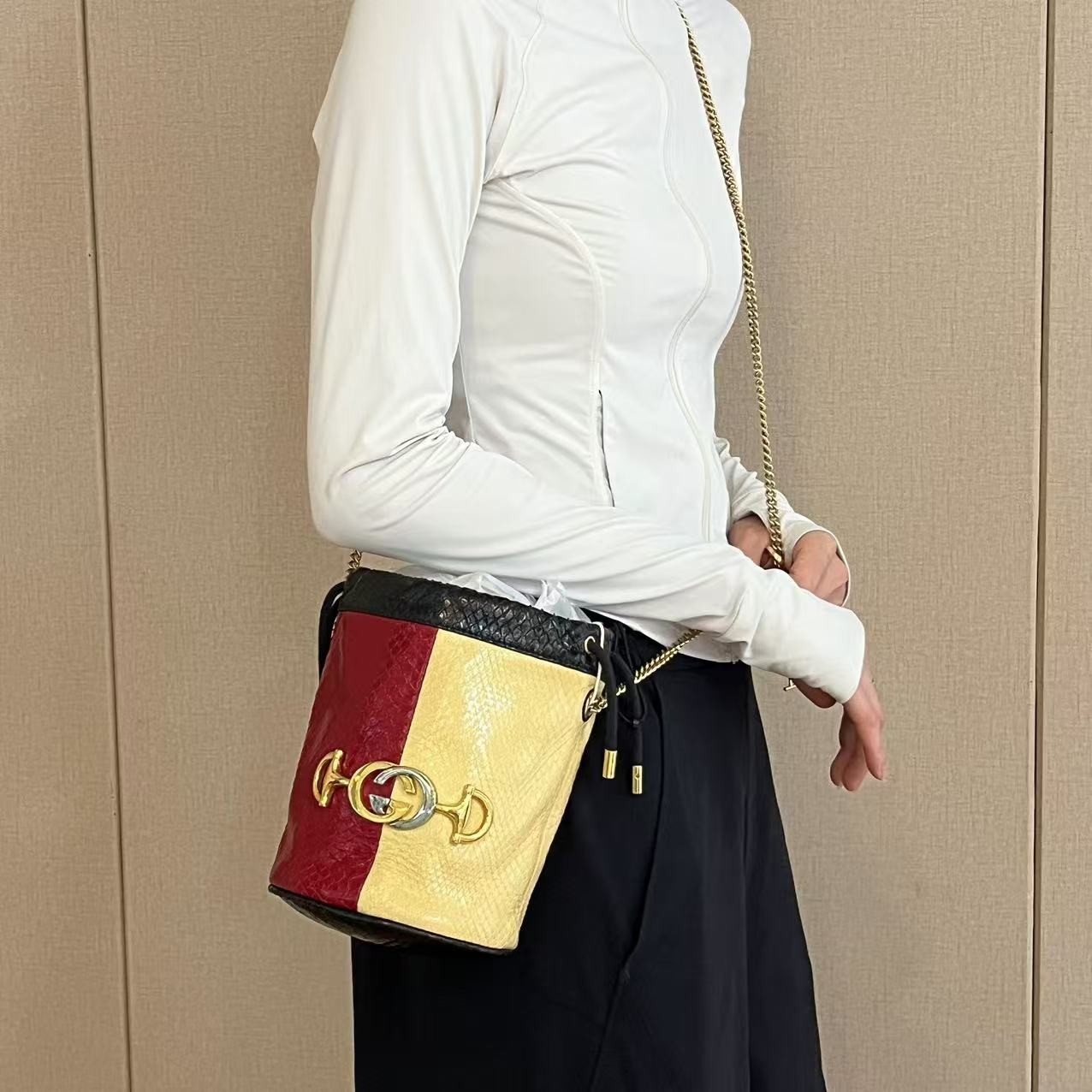 95新 GUCCI/古驰 三拼色马衔扣水桶包/云海优选/H03448