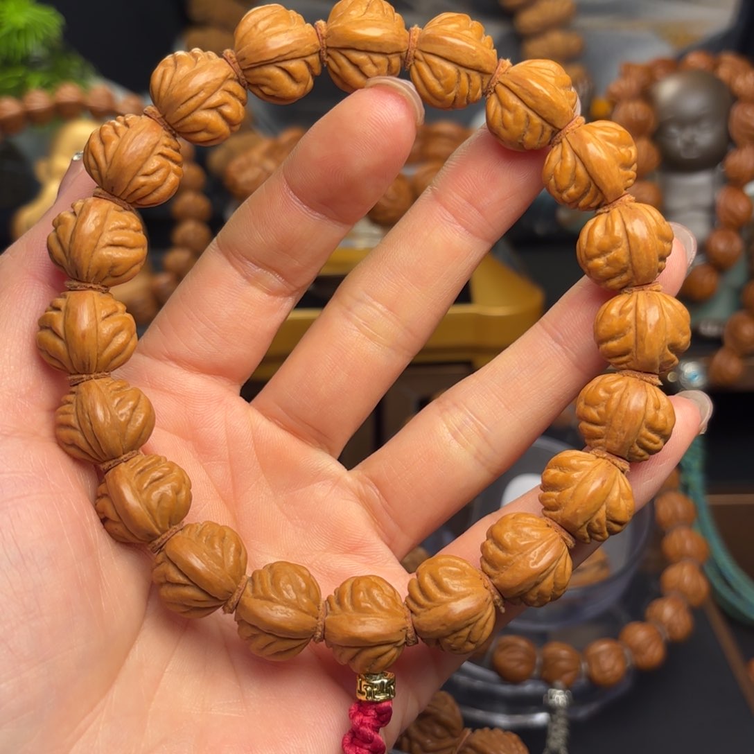 桃核吊坠野生红莲1.5尺寸