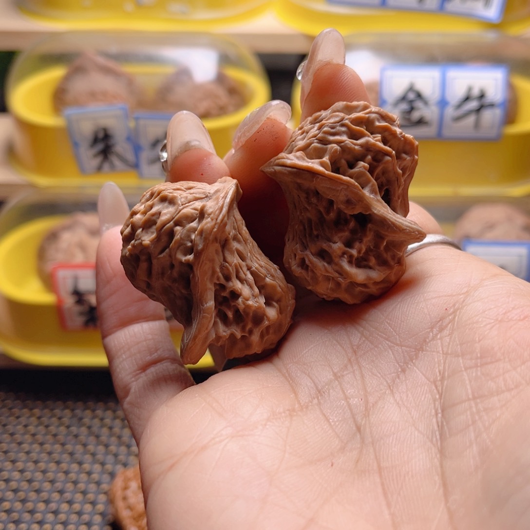 文玩核桃把件鸳鸯