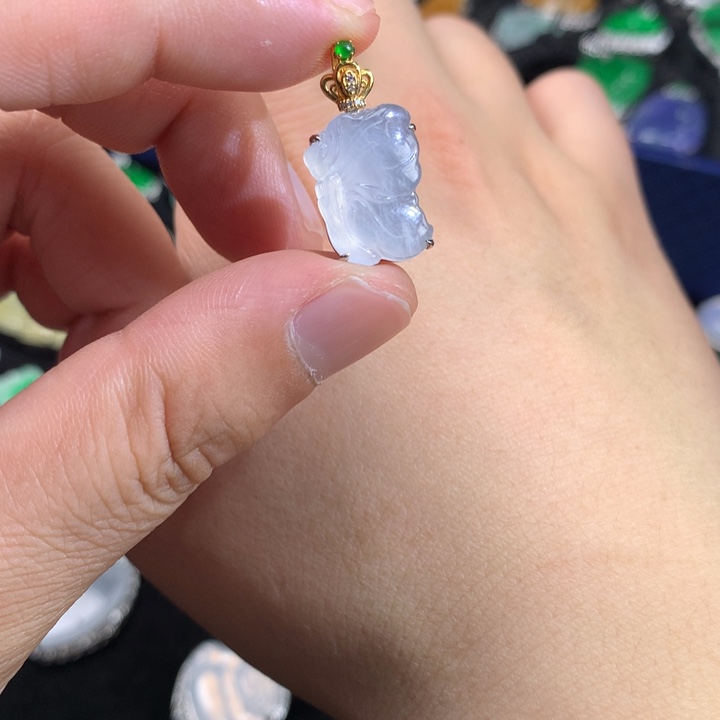 翡翠吊坠(不含链)18K金镶嵌