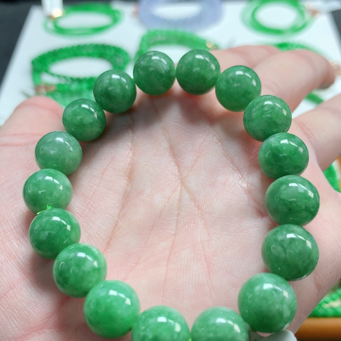 翡翠未镶嵌手链翡翠
