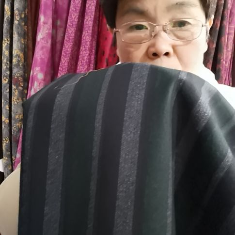 棉绒坭绿亲子的1.1米