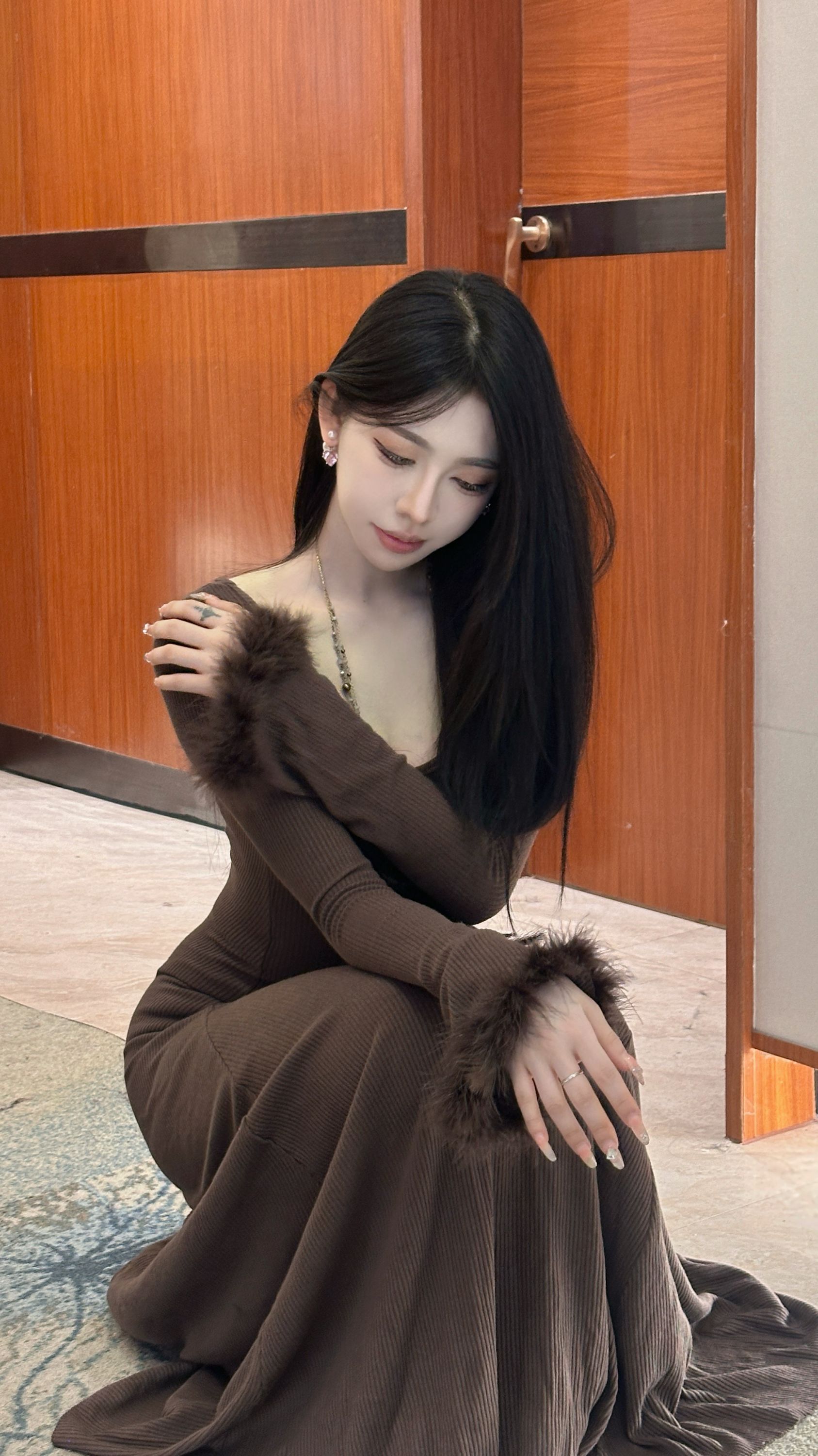 蔡蔡家【静默秋色】优雅气质千金温柔风氛围感收腰显瘦连衣裙9908#