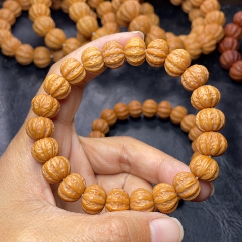 猴头核桃吊坠浮*12d f g h j j k