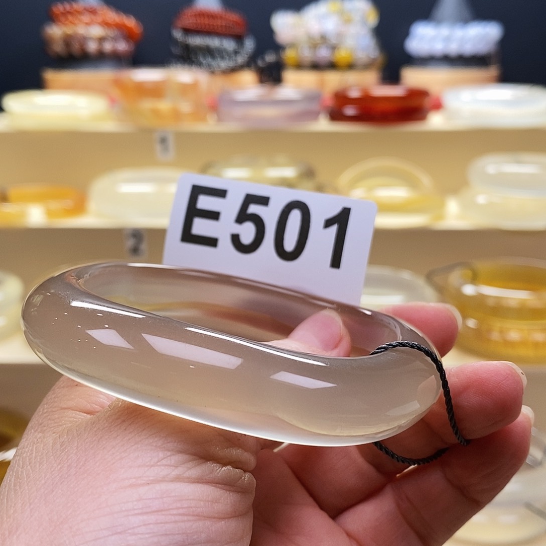 玛瑙/玉髓手镯未镶嵌再***夜