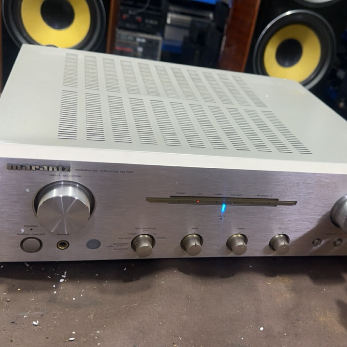 8新 Marantz/马兰士 7001 功放机