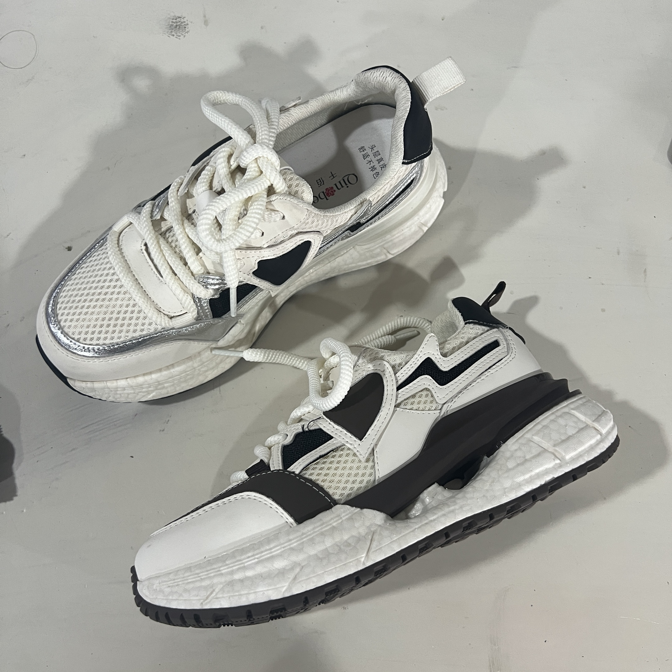 31961010985运动鞋C307