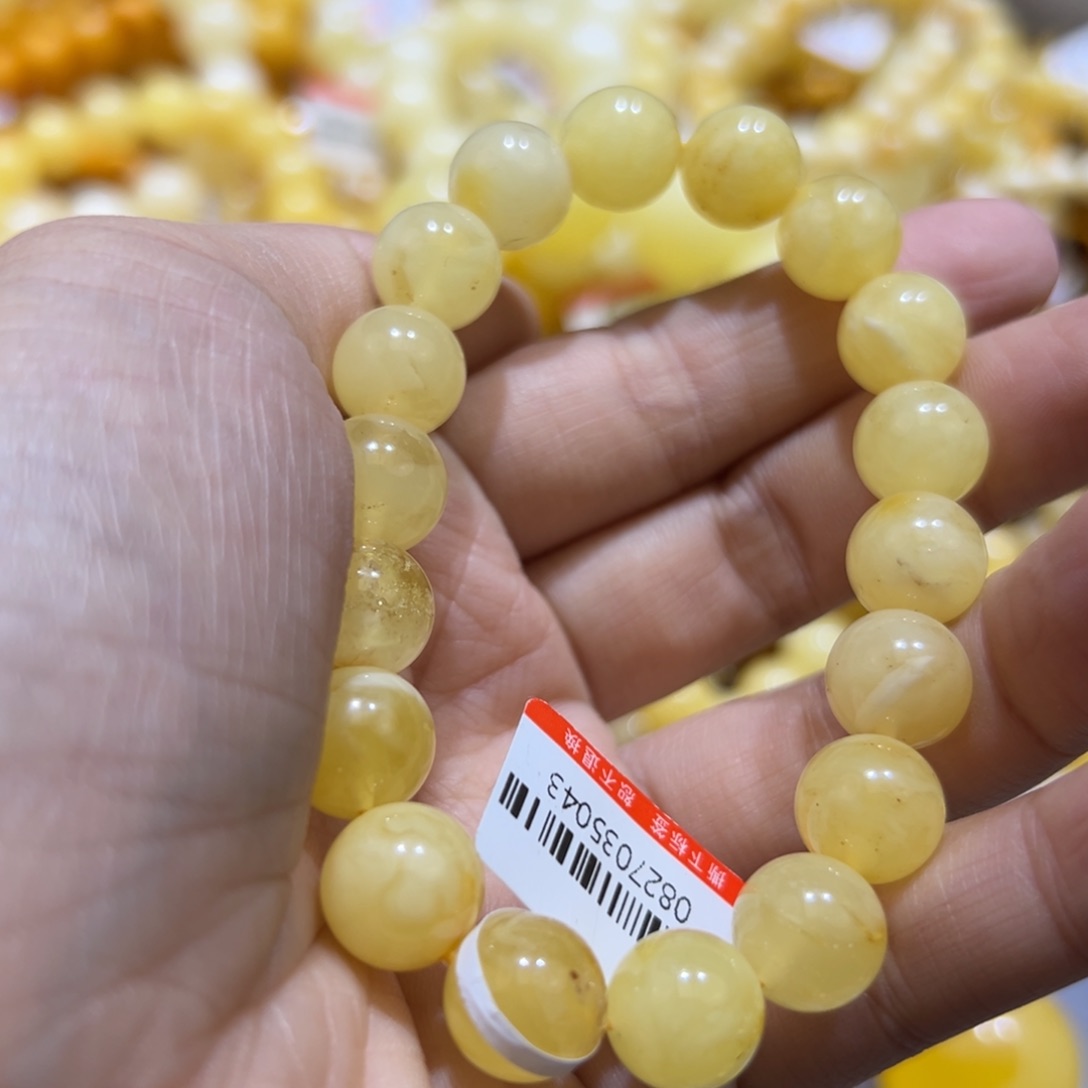 琥珀珠宝奇石未镶嵌