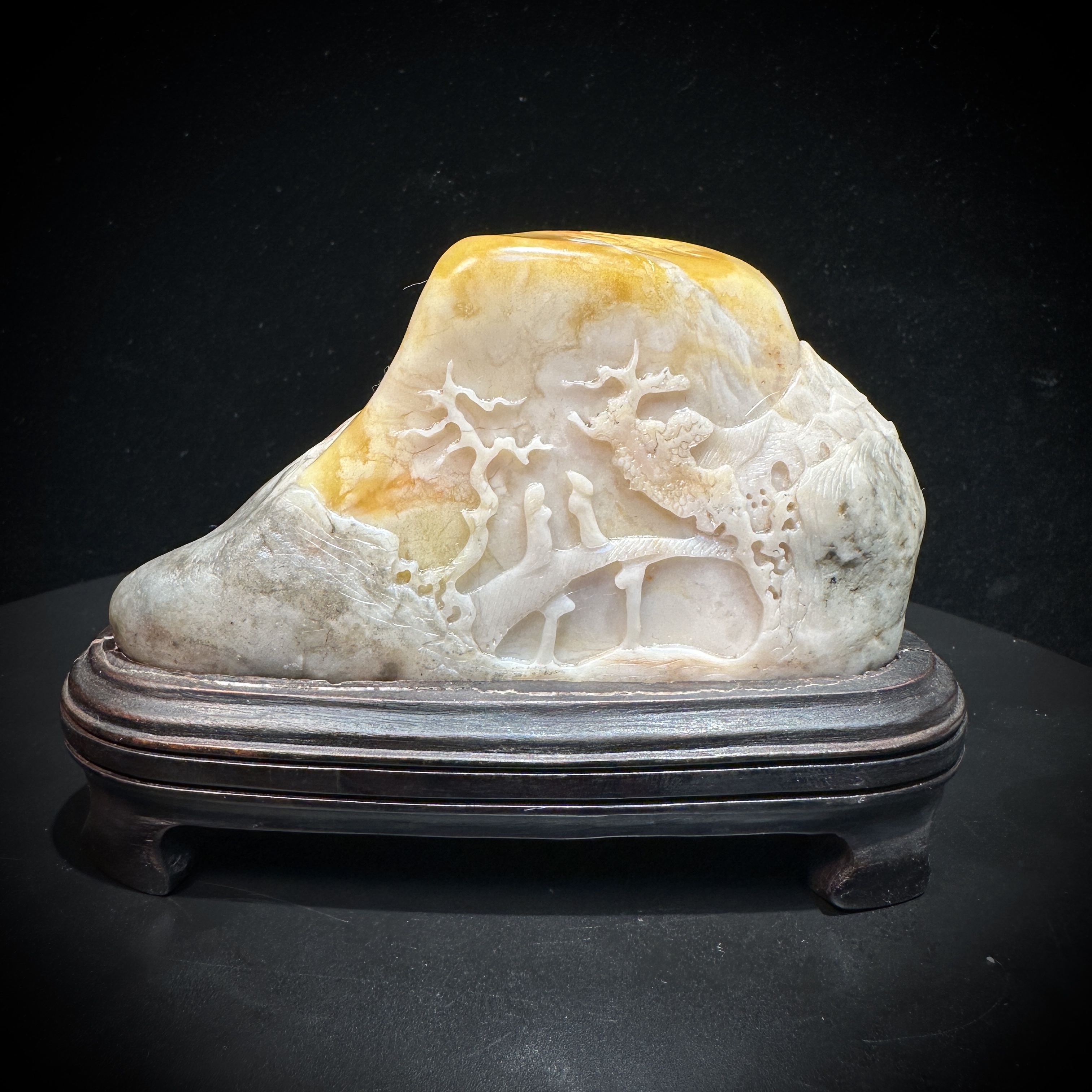 寿山石三彩田黄石