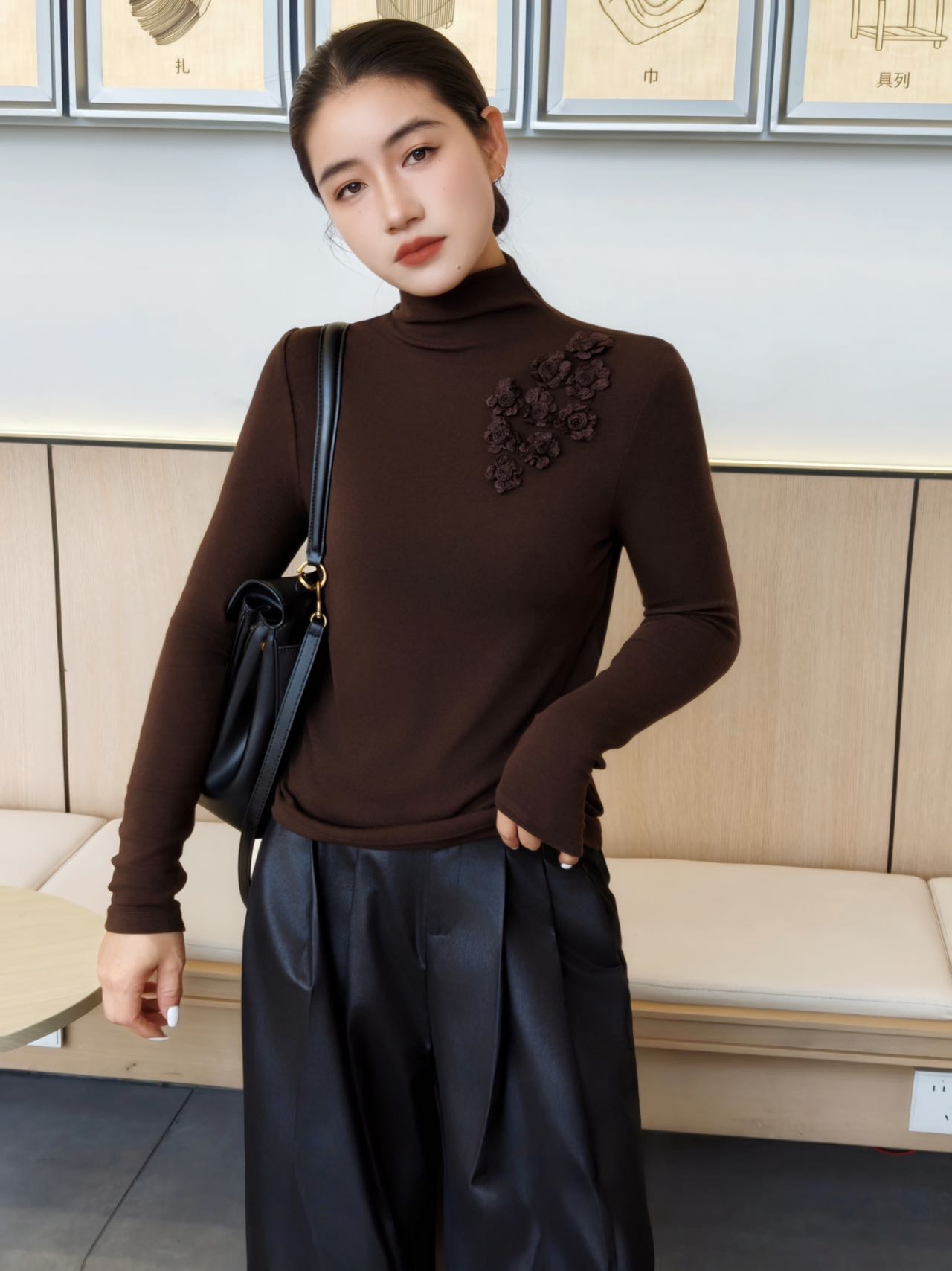 【东妍社】精品女士时尚打底衫12152