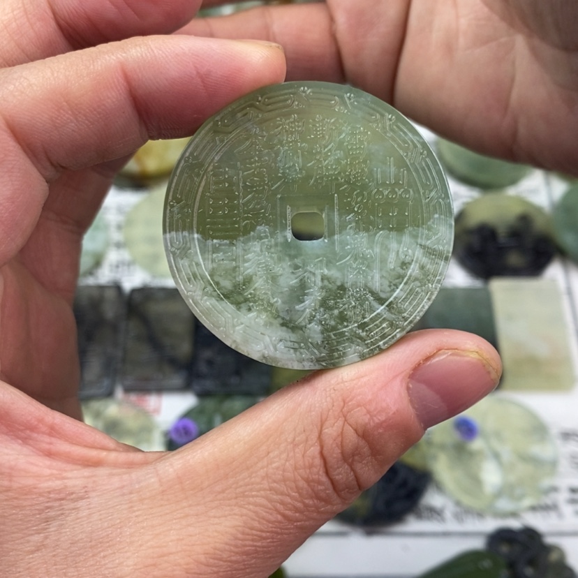 【闪购商品】岫玉颈饰未镶嵌道*岫玉山鬼花钱吊坠