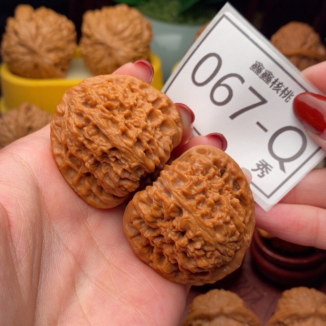 文玩核桃把件南疆42