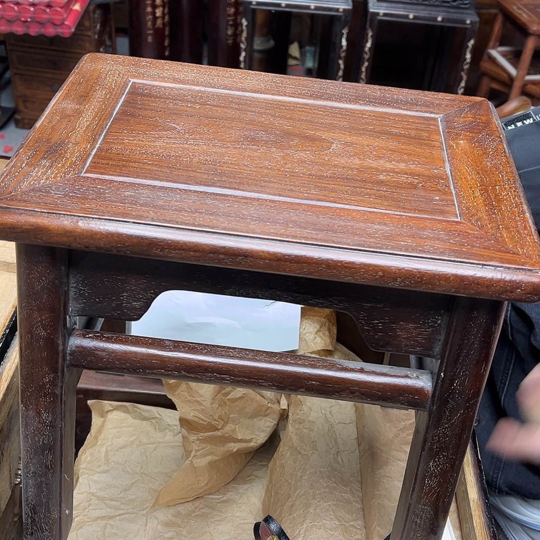 大叶紫檀（黑酸枝木类）