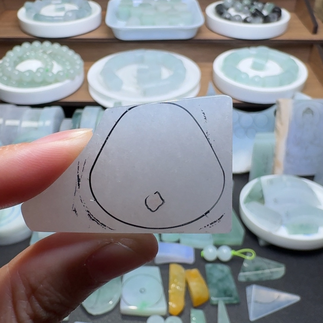 定制翡翠未镶嵌裸石定制