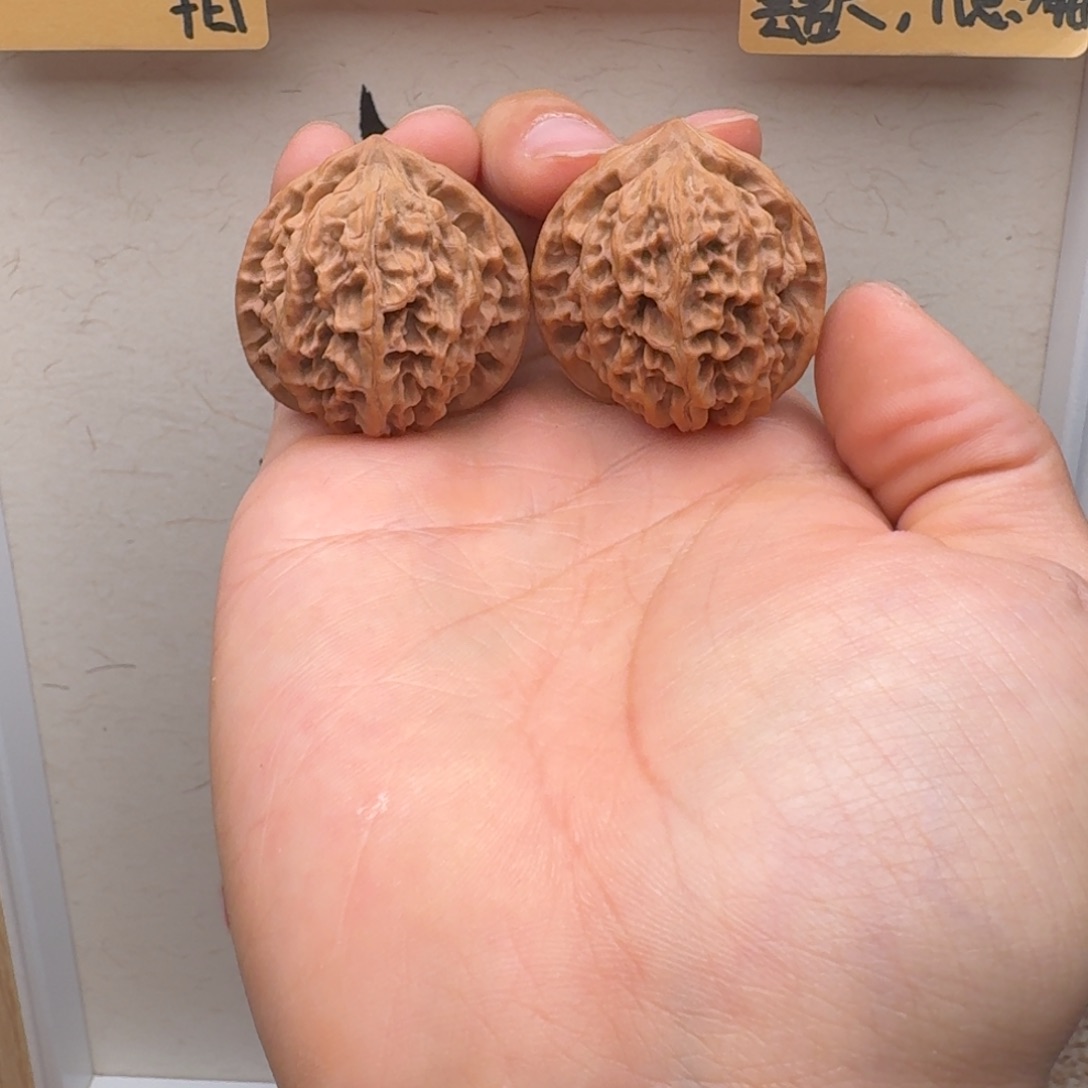 文玩核桃把件3859野生