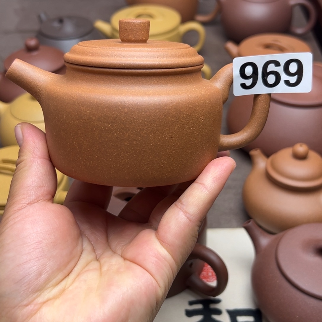 紫砂茶壶黄降坡半手工220cc瑕疵