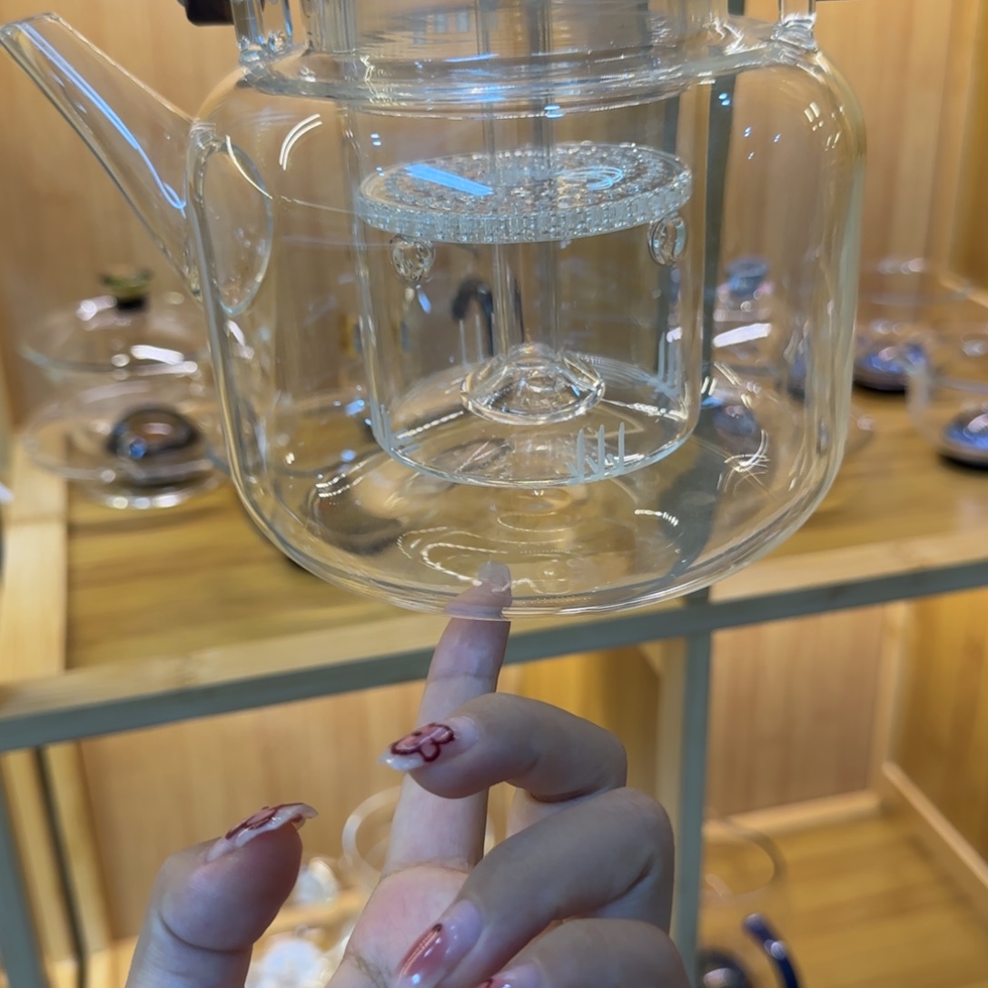 柠***萌禾器灵韵壶透明色。。。