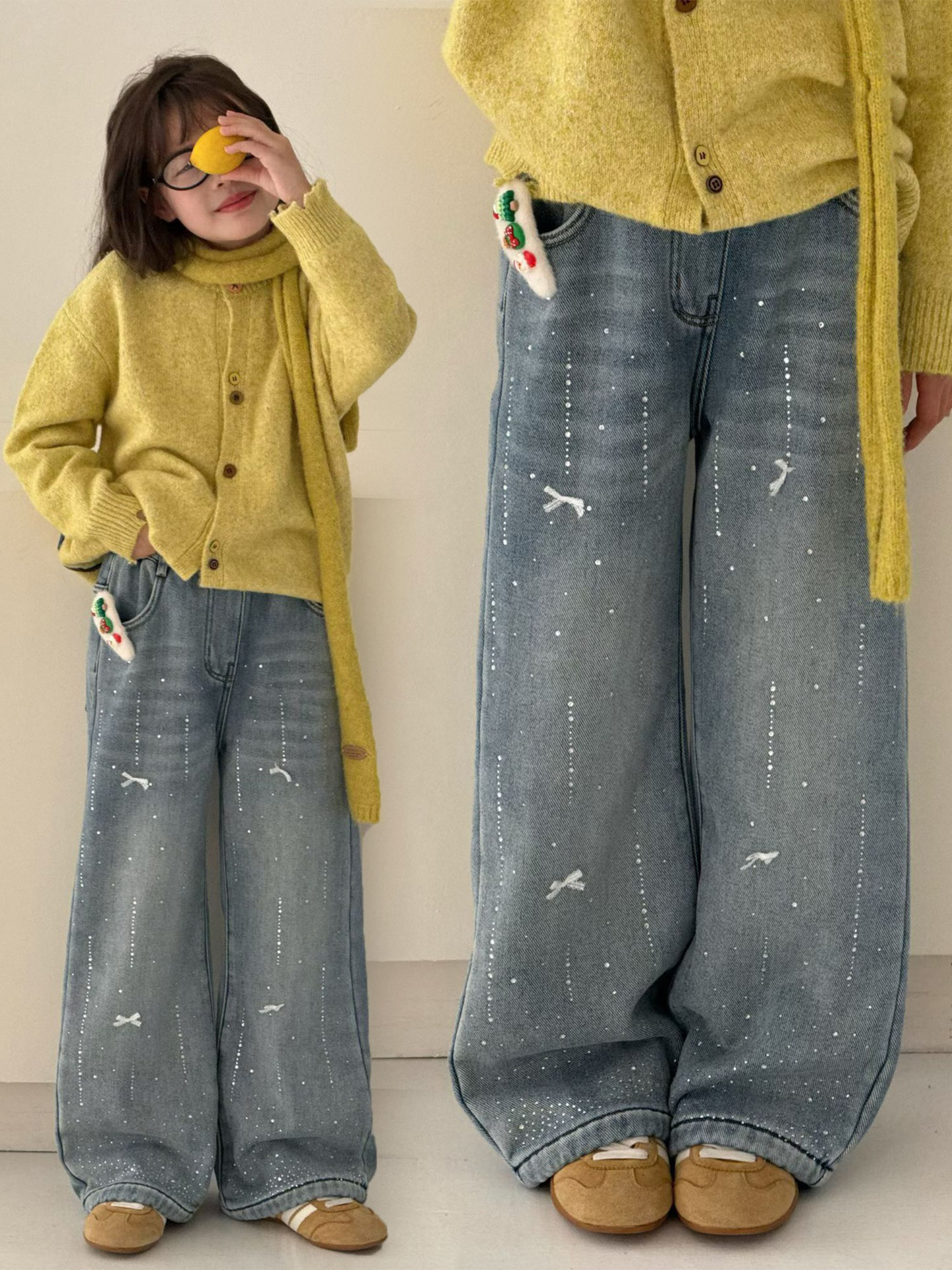 2025冬装新款女大童一体绒加绒烫钻牛仔直筒裤中大童复古休闲裤子