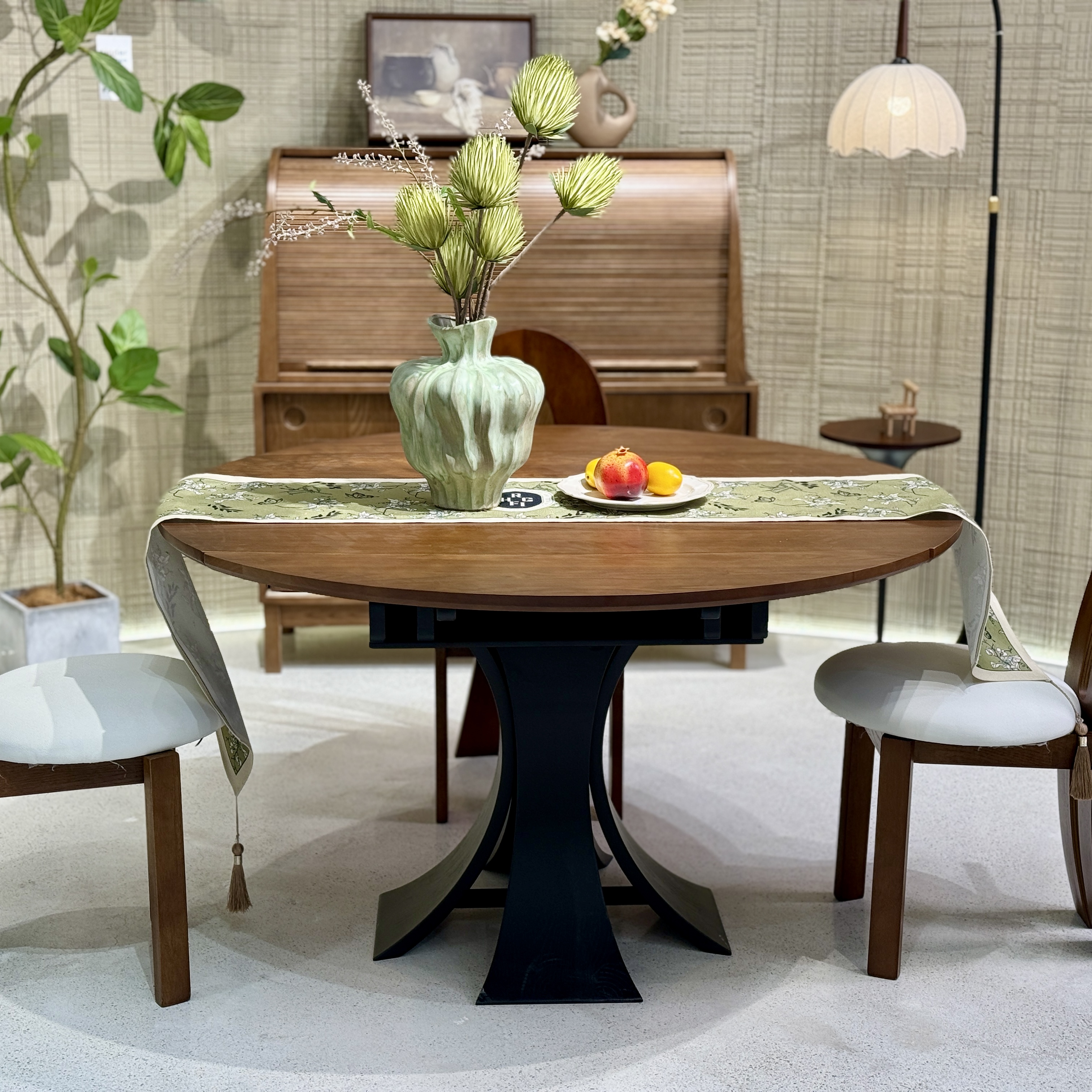 【小蛮腰跳台·羊羊力荐】中古风方圆两用可伸缩餐桌折叠可变圆饭桌