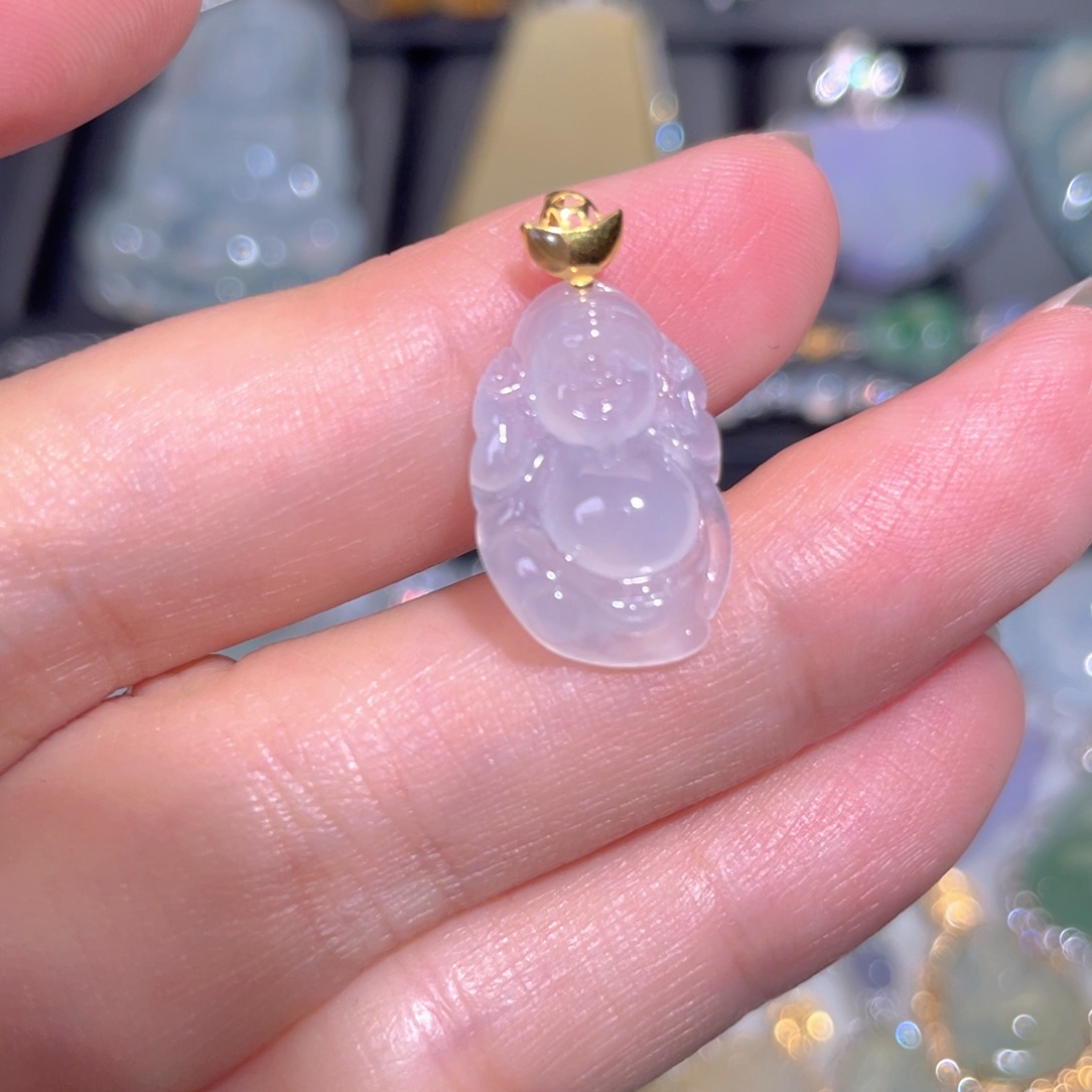 翡翠18K金镶嵌颈饰翡翠