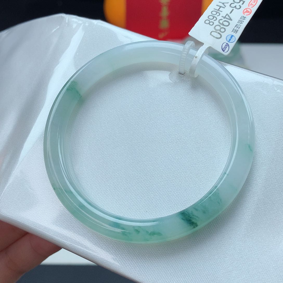 翡翠手镯未镶嵌天然翡翠2号