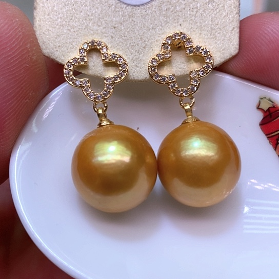 银S925镶嵌淡水珍珠耳饰