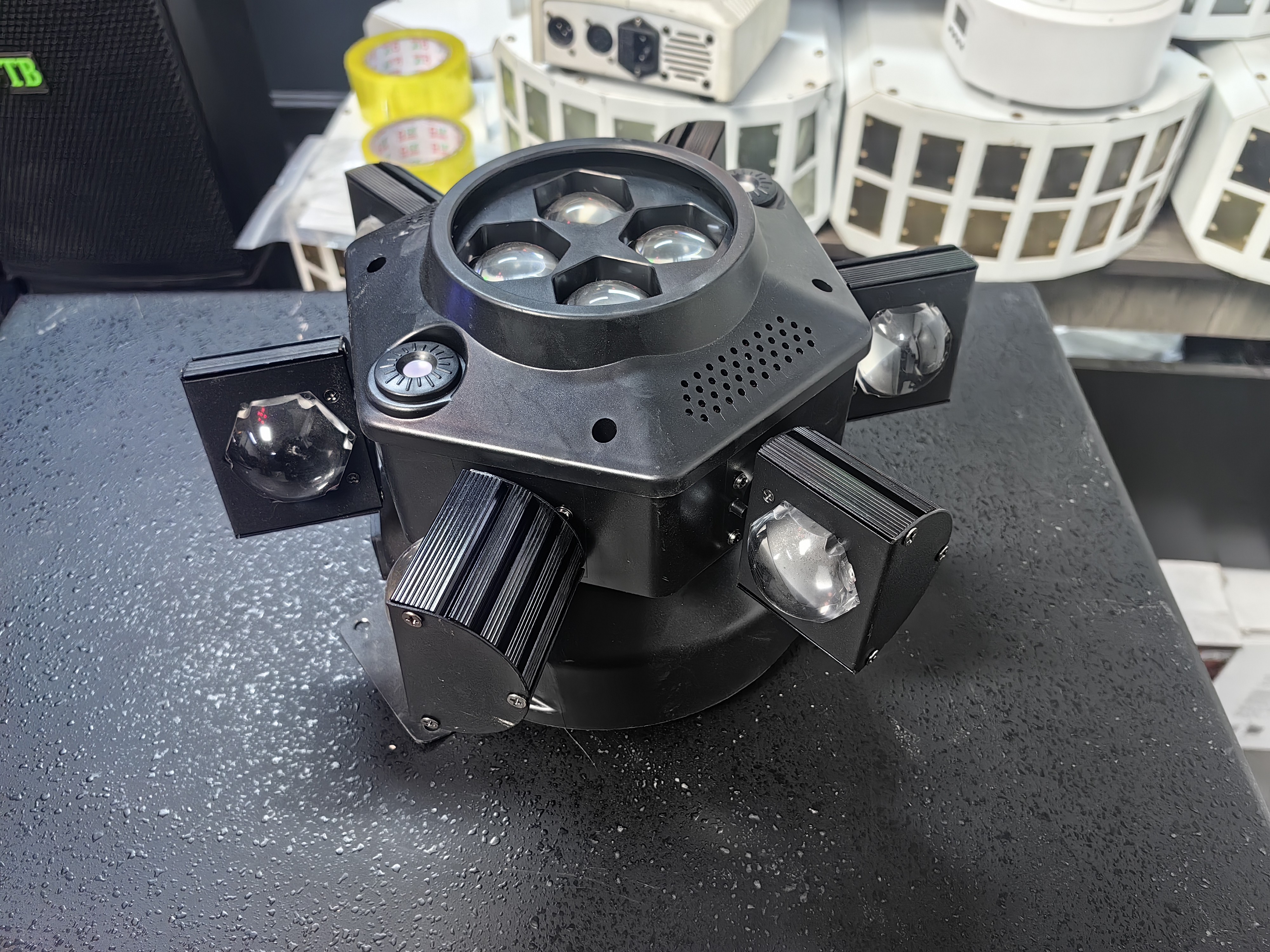 9新  六臂四眼蜜眼激光灯(不包邮)