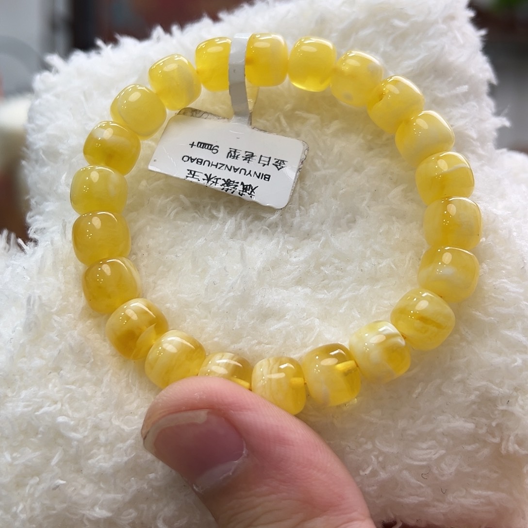 未镶嵌琥珀珠宝奇石