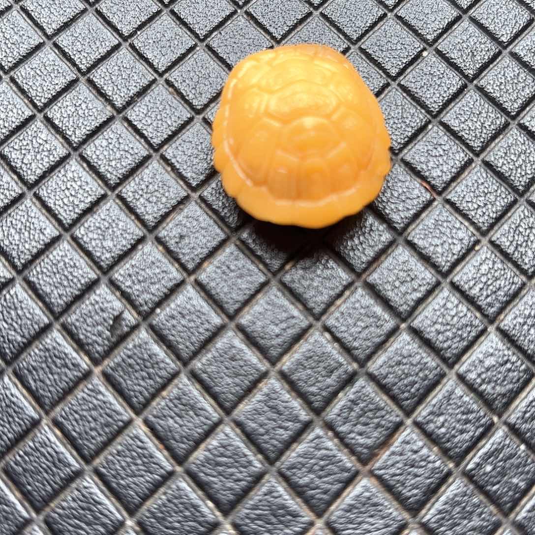 石英质玉（缅黄）未镶嵌颈饰