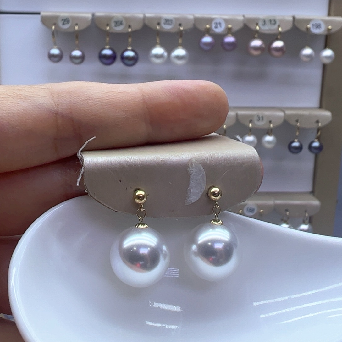 18K金镶嵌淡水珍珠耳饰