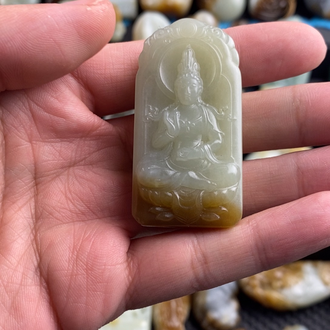 和田玉挂件未镶嵌