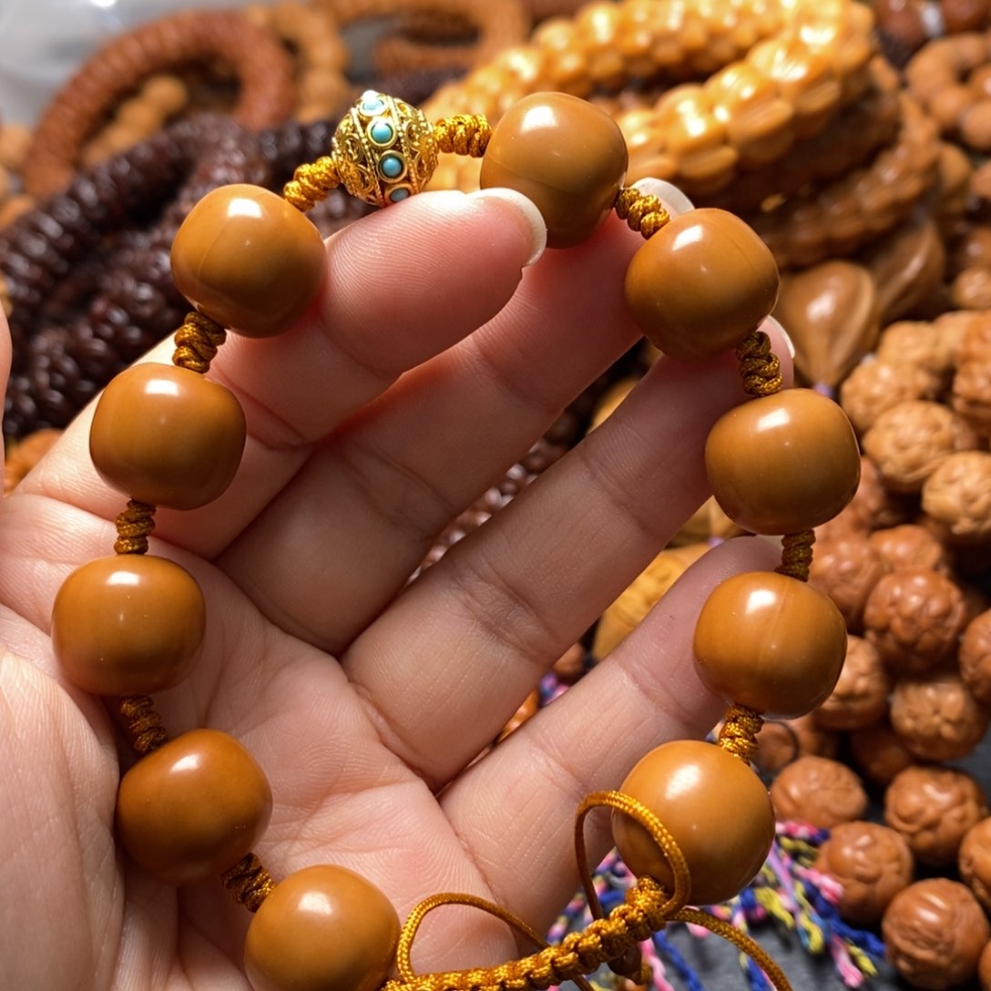 猴头核桃手串猴头