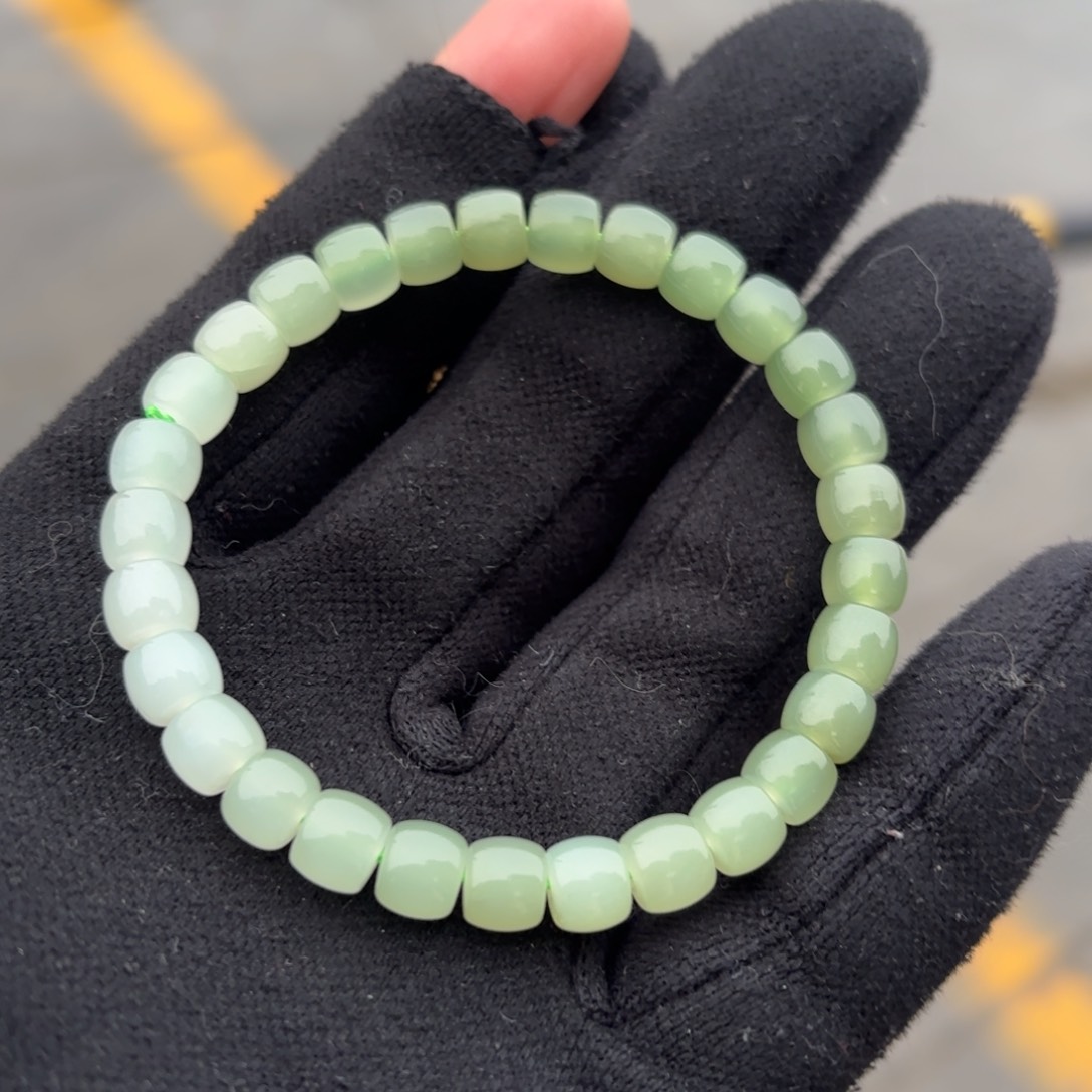 和田玉手链未镶嵌