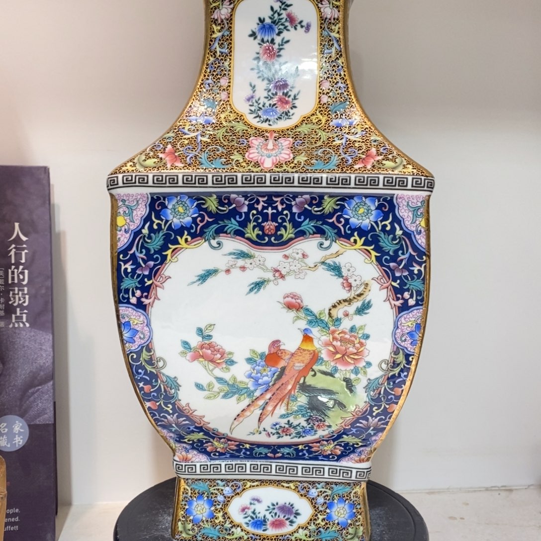 景德镇陶瓷花瓶景德镇陶瓷花瓶