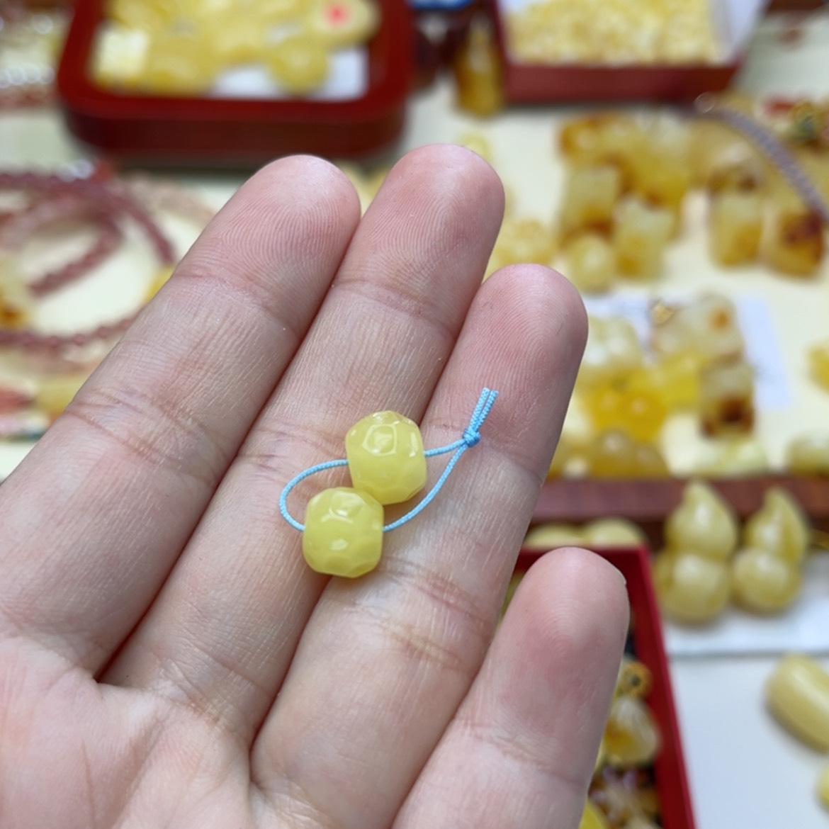 【闪购商品】蜜蜡裸石未镶嵌配饰